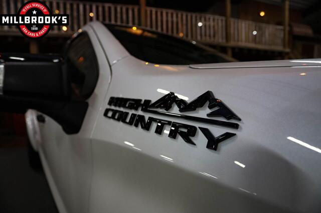 Chevrolet SILVERADO High Country Black Edition, Widebody, LPG, 4Play velgen , full options