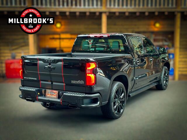 Chevrolet SILVERADO High Country Black Edition 6.2 V8 420 PK Striping, laadbakcover, Full options