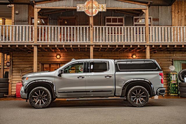 Chevrolet SILVERADO 6.2 V8 High country BPM VRIJ! | Widebody | Adaptief onderstel | Adaptieve Cruise | Huif | XD velgen |