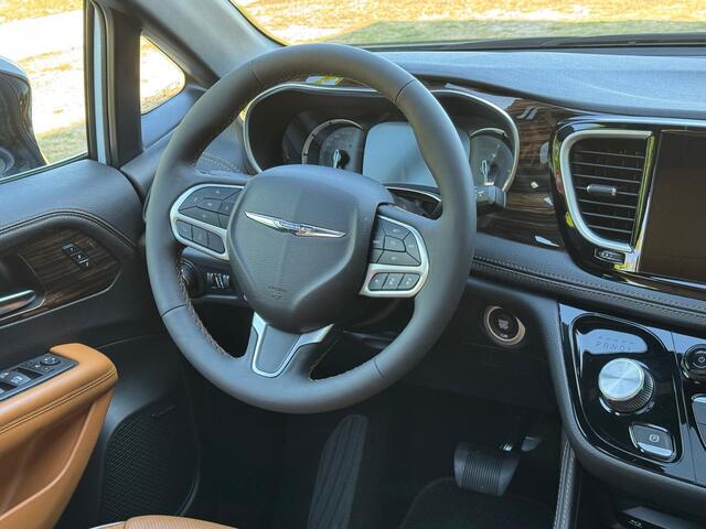 Chrysler GRAND VOYAGER Pacifica 3.6 V6 Hybride Pinnacle