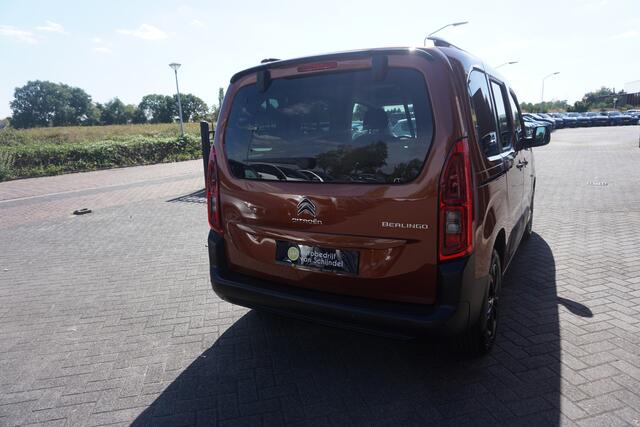 Citroen BERLINGO 1.2 PURETECH 131PK AUTOMAAT SHINE LUXE 5P 5STOELEN DEC 2021 CAMERA NAVI ANDROID/APPLECARPLAY AIRCO CRUISECONTROL BLUETOOTH PARKEERSENSOREN RIJSTROOKSENSOR 16INCH LMV 2X SCHUIFDEUR