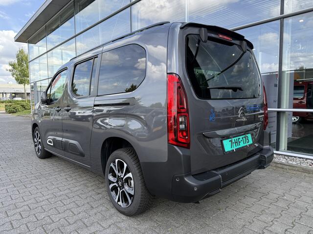 Citroen BERLINGO XL 5+1 Rolstoelauto 1.2 PureTech Shine (Zo goed als nieuwe Berlingo XL 5+1 Rolstoelauto met automaat!)