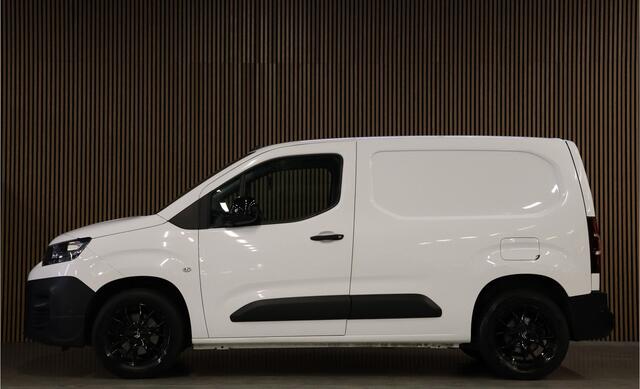 Citroen BERLINGO 1.5 BlueHDi | Blind Spot | CarPlay | Camera | Navigatie | 3-Zitter | Cruise control | PDC V+A | Airco | Dealer onderhouden | Nieuwe APK | Euro 6