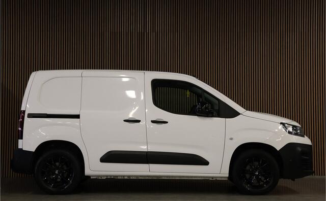 Citroen BERLINGO 1.5 BlueHDi | Blind Spot | CarPlay | Camera | Navigatie | 3-Zitter | Cruise control | PDC V+A | Airco | Dealer onderhouden | Nieuwe APK | Euro 6