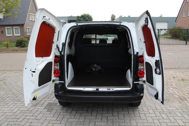 Citroen BERLINGO e-Berlingo - Full Electric Club 23kWh ? snelladen ? 3-zits ? clima ? navigatie ? cruise