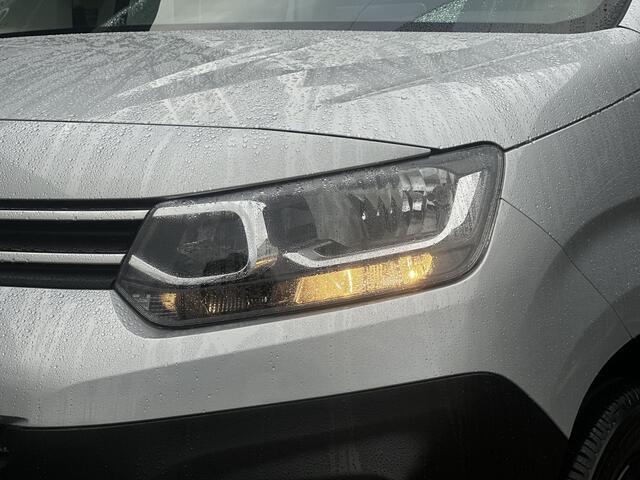 Citroen BERLINGO 1.5 BlueHDi 130pk EAT8 L2 | 3zits | Trekhaak | Navigatie | Apple Carplay/Android Auto | Airco | Cruise Control | Lichtmetalen velgen |