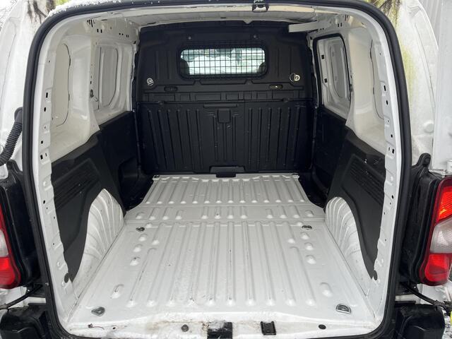 Citroen BERLINGO 1.2 PureTech Club*A/C*CRUISE*TEL*