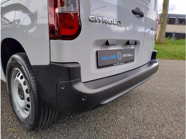 Citroen BERLINGO ë-Berlingo L1 50 kWh 136pk | 8 jaar garantie | 0% financial lease | Apple Carplay | Android Auto | Multimedia | Achteruitrijcamera | Parkeersensoren achter | Digital cockpit | Stuurwielbediening | Bestuurdersstoel comfort | Armsteun | Warmtepomp | Vehicle