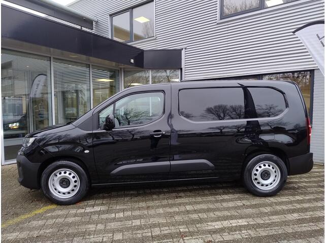 Citroen BERLINGO ë-Berlingo L2 50 kWh 136pk | 8 jaar garantie | 0% financial lease | Houten afwerking laadruimte | NAVI | Apple Carplay | Android Auto | Multimedia | Achteruitrijcamera | Parkeersensoren voor- en achter | Dode hoek detectie | Digital cockpit | Stuurwielbed