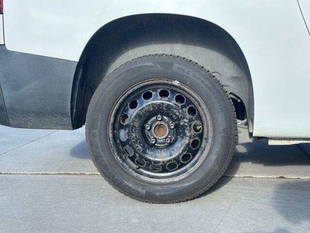 Citroen BERLINGO 1.2 PureTech Club XL AUTOMAAT !! GEEN MILIEUZONES !!