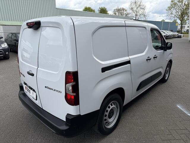 Citroen BERLINGO ë-Berlingo 136 L2 50 kWh (Camera - Parkeersensoren V+A - Laadruimte betimmering - Navigatie - Apple Carplay - Digitale binnenspiegel - 3-zits)