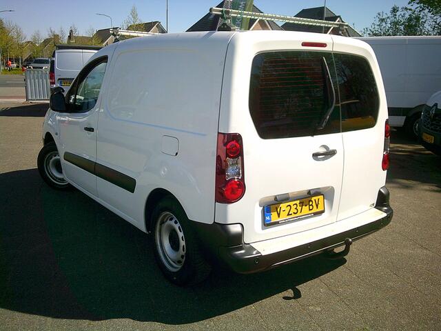 Citroen BERLINGO 1.6 BlueHDI 100 Club S&S VOORZIEN VAN AIRCO+CRUISE !! BTW VRIJ !!!