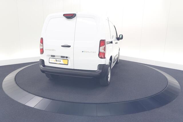 Citroen BERLINGO ë-Berlingo 136 L1 50 kWh | Camera | Laadruimte-pakket | Dodehoekdetectie | Navigatie | 3 Zitplaatsen