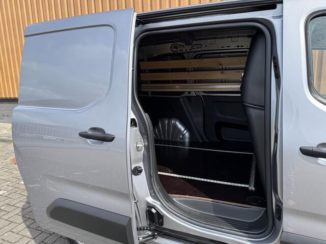 Citroen BERLINGO 1.5 BlueHDI Control | Marge | Apple Carplay | Android Auto | Navigatie | Cruise Control | Parkeersensoren | Airconditioning | Bluetooth | Automatische Verlichting | Elektrische Spiegels |