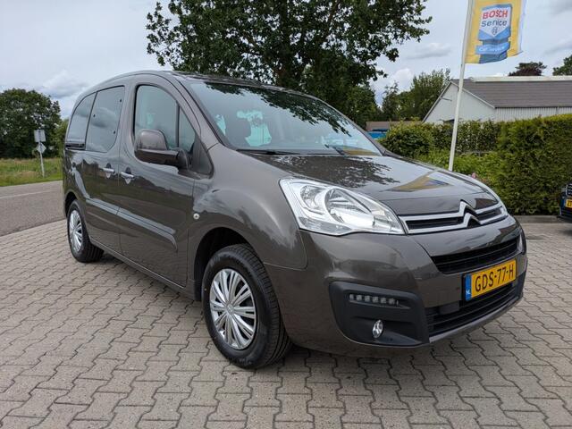 Citroen BERLINGO 1.2 Puretech Feel I Benzine 5p I Nieuw Distributie I 4 nieuw banden I Cruise I Navi I Airco I Trekhaak