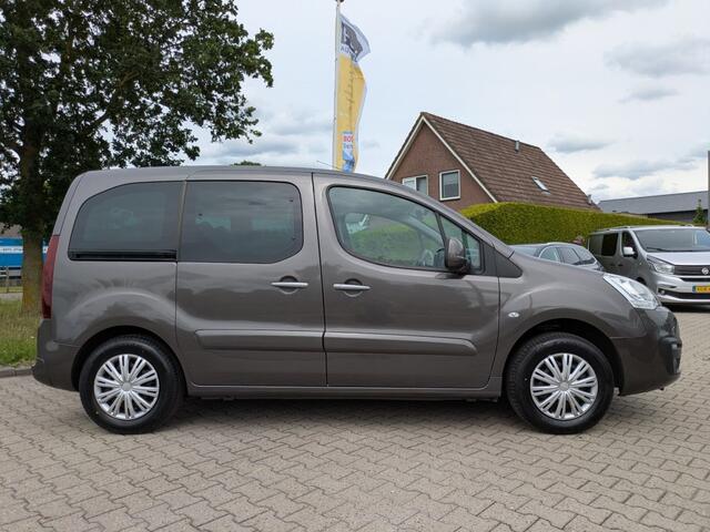 Citroen BERLINGO 1.2 Puretech Feel I Benzine 5p I Nieuw Distributie I 4 nieuw banden I Cruise I Navi I Airco I Trekhaak