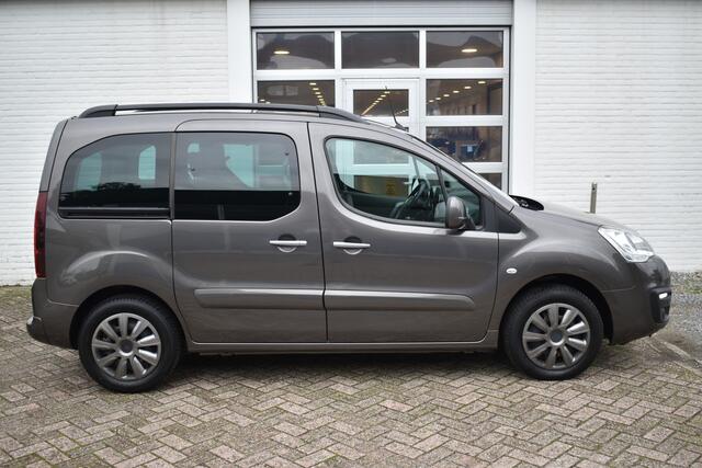 Citroen BERLINGO PureTech 110 XTR Airconditioning | Navigatie | Perkeersensoren | Zeer compleet! -