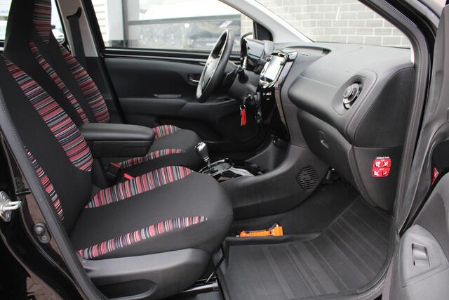 Citroen C1 1.0 VTi Shine / Carplay / Automaat / N.A.P.