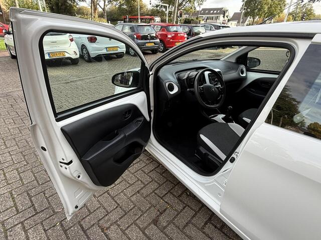 Citroen C1 1.0 VTi Feel / Airco/ Bluetooth/ Elektrische ramen/ LED