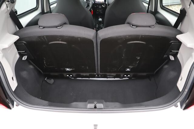 Citroen C1 1.0 VTi Shine 15 inch LMV Navigatie Achteruitrijcamera Bluetooth Airco Elektrische Ramen CV