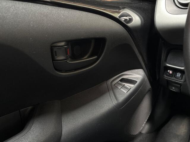 Citroen C1 1.0 e-VTi Sport (5 DEURS, AIRCO, BLUETOOTH, GETINT GLAS, SPORTSTOELEN, CRUISE, NIEUWE APK, NIEUWSTAAT)