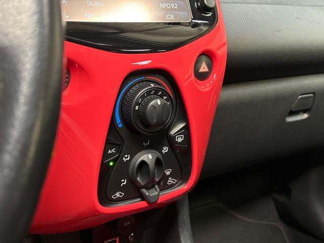 Citroen C1 1.2 PureTech Shine Airscape (CABRIOLET, SCHERM, OPEN DAK, CRUISE, SPORTSTOELEN, BLUETOOTH, NIEUWE APK, NIEUWSTAAT)