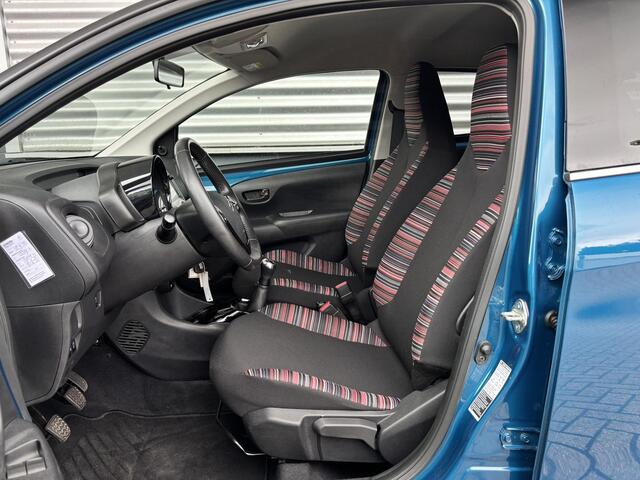 Citroen C1 5-deurs Feel 1.0 e-VTi 72pk | APPLE CARPLAY / ANDROID AUTO | CAMERA | EXTRA GETINT RAMEN | LEDER STUUR | ISOFIX |