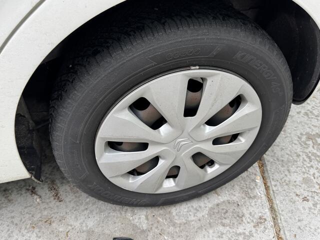 Citroen C1 1.0 e-VTi 70pk Selection Airco Elektrisch pakket Radio met BT Cruise Control