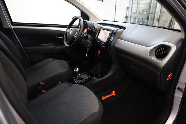 Citroen C1 VTi 68 Shine Automaat/ETG Navigatie | Climate controle | Camera | Parkeer sensoren
