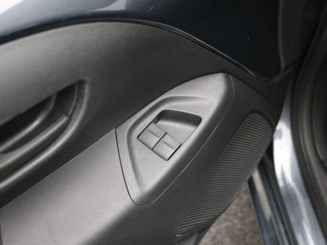 Citroen C1 1.0 e-VTi Feel 5-Deurs / Airco / All Seasonbanden / Cruise Control / Bluetooth / Historie aanwezig / Elektrische ramen voor /