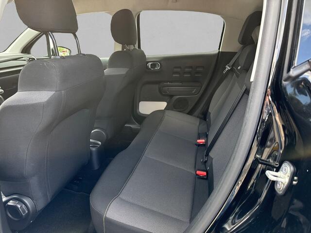 Citroen C3 1.2 PureTech Shine CAMERA / TREKHAAK / NAVI / CLIMATE / PDC