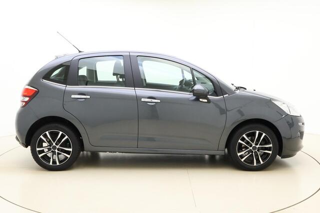 Citroen C3 1.2 PureTech Feel Edition 82 PK | Handgeschakeld | Airco | Radio | Navigatie | Cruise Control | Licht metalen velgen | Parkeersensor | Armsteun |