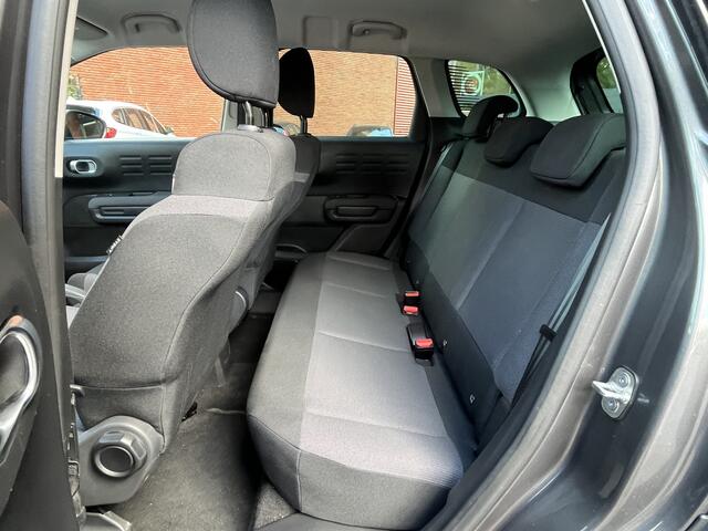 Citroen C3 Aircross 1.2 PureTech Shine // TREKHAAK // NAVI // CLIMA // PDC // CRUISE // DAB RADIO // APPLE CARPLAY / ANDROID AUTO //