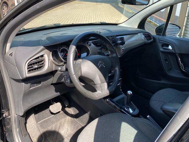 Citroen C3 1.2 PureTech Selection Automaat! | Cruise | Climate | Navi | Trekhaak | PDC Achter | Distributieriem is v.v. | RIJKLAARPRIJS INCL 12 MAANDEN GARANTIE EN BEURT
