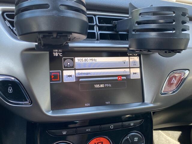 Citroen C3 1.2 PureTech Selection Automaat! | Cruise | Climate | Navi | Trekhaak | PDC Achter | Distributieriem is v.v. | RIJKLAARPRIJS INCL 12 MAANDEN GARANTIE EN BEURT