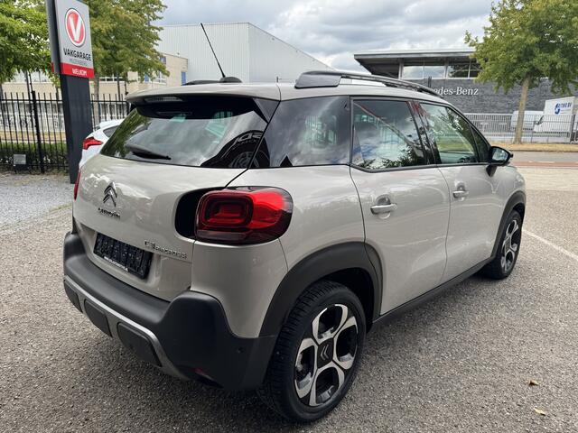 Citroen C3 Aircross 1.2 PureTech S&S Shine 5500KM!!! // PANO/SCHUIFKANTELDAK // CLIMA // CAMERA // NAVI + CARPLAY //