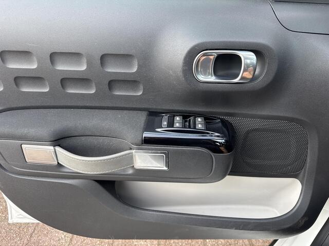 Citroen C3 1.2 PureTech Shine 6 maanden Bovag garantie