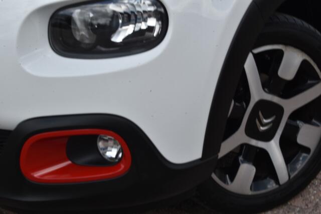 Citroen C3 PureTech 82 Shine | Navi | Airco | Camera achter | LM velgen |