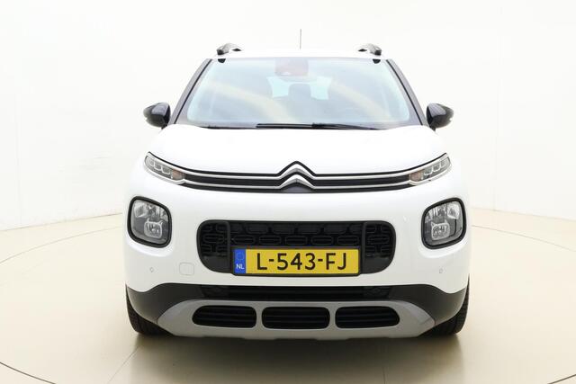 Citroen C3 Aircross 1.2 PureTech S&S Shine 110 PK | Navigatie | Trekhaak | Camera | Parkeersensoren voor en achter | Hoge instap | Lichtmetalen velgen | Dakrails | Extra getint glas