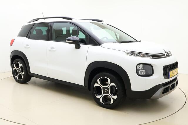 Citroen C3 Aircross 1.2 PureTech S&S Shine 110 PK | Navigatie | Trekhaak | Camera | Parkeersensoren voor en achter | Hoge instap | Lichtmetalen velgen | Dakrails | Extra getint glas