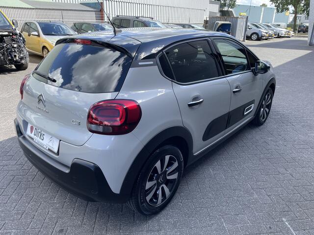 Citroen C3 82pk Max (Camera - Keyless Entry - LED - Apple Carplay - Navigatie - Automatische Airco - Parkeersensoren)
