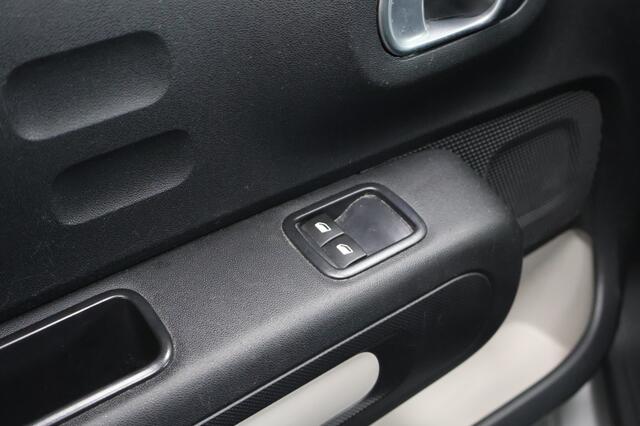 Citroen C3 1.2 PT Feel 105g | Apple Carplay | Navigatie | Cruise Control