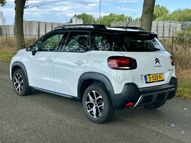 Citroen C3 Aircross 1.2 PureTech Shine | 21.000 KM | Carplay | Camera | Two-tone | LED