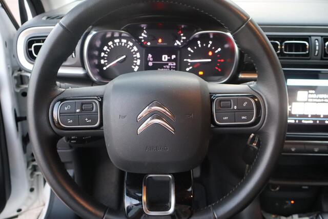 Citroen C3 1.2 PureTech Shine Cruise control, Climate control, Achteruitrijcamera, Isofix