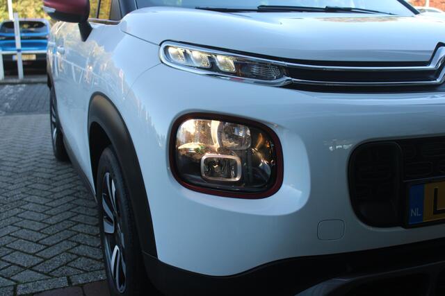 Citroen C3 Aircross 1.2 110PK C-SERIES | NAVIGATIE | APPLE CARPLAY/ANDROID AUTO | LICHTMETALEN VELGEN | CRUISE CONTROL | DAB+ RADIO | CLIMATE CONTROL | PARKEER SENSOREN ACHTER | ZWART DAK |