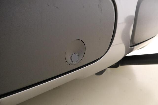 Citroen C3 Aircross 1.2 PureTech S&S Feel 110 PK | Handgeschakeld | Trekhaak | Mirror Screen | Cruise Control | Parkeersensor | Airco |