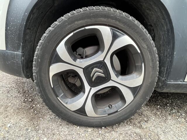 Citroen C3 Aircross 1.2 PureTech S&S Shine // TREKHAAK // NAVI // CLIMA // PDC // CRUISE // APPLE CARPLAY / ANDROID AUTO //