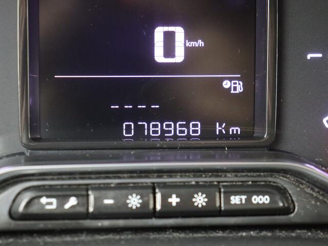 Citroen C3 Aircross 1.2 PureTech S&S Shine | Carplay | Navigatie | Clima | Parkeerhulp |