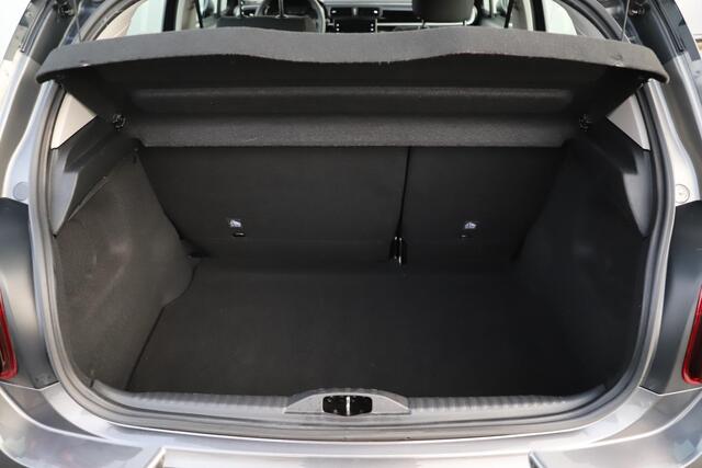 Citroen C3 1.2 PureTech Feel Carplay Android Navigatie Climate Cruise Control Rijstrooksensor Parkeersensor All-season banden!