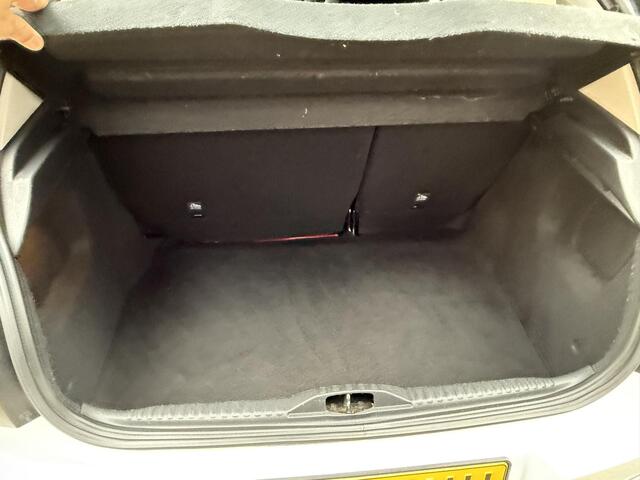 Citroen C3 1.2 PureTech S&S Feel Edition / Airco clima/ Cruise/ Navigatie/ Apple carplay/ PCD/ LED